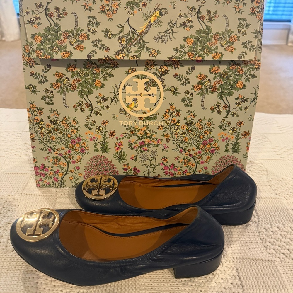 Tory Burch Navy Ballet Flats